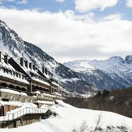 Luderna - Val De Ruda A22 Montlude Apartment
